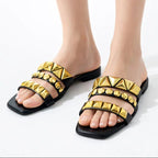 Zara Slippers in Black