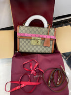 Gucci Signature Crossbody Bag With Premium Box