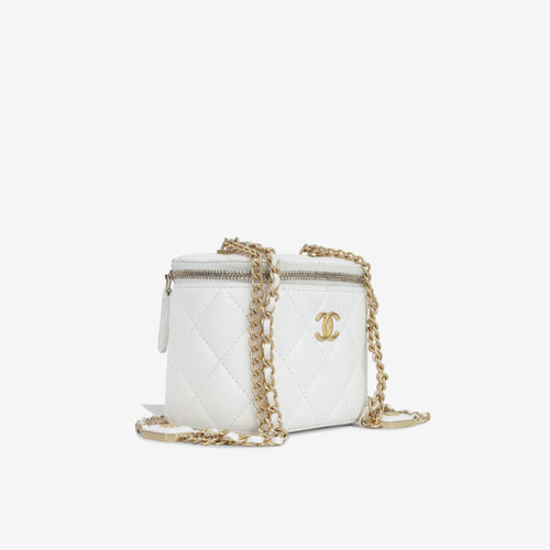 Chanel white quilted leather vanity case