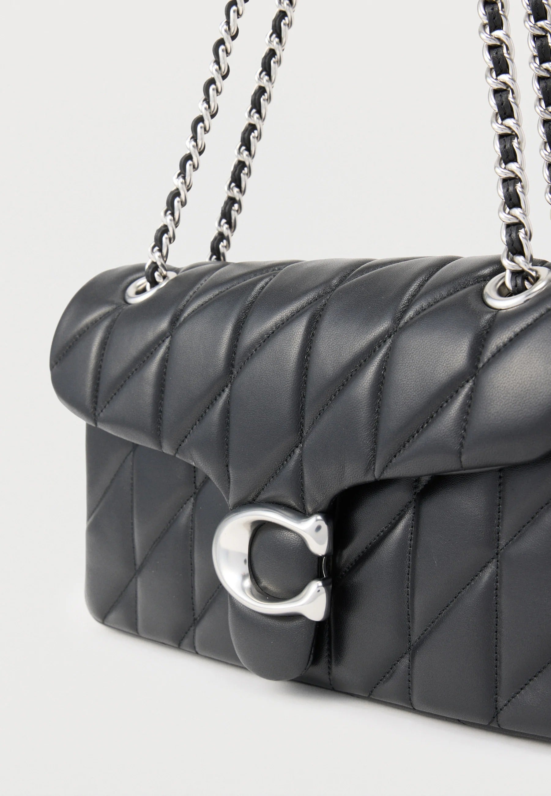 Coach Quilted Tabby shoulder bag Black With Silver Chain