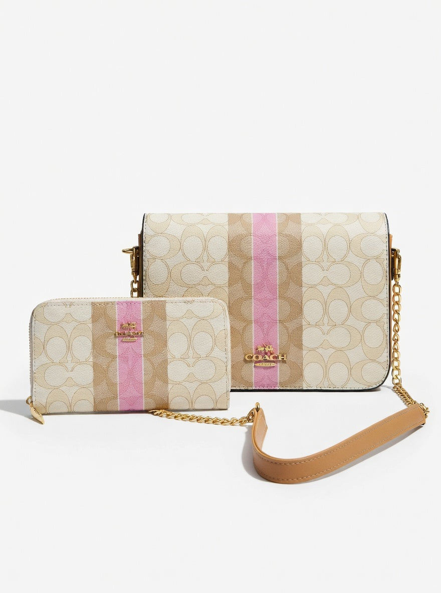 Coach crossbody bag white with a matching long wallet